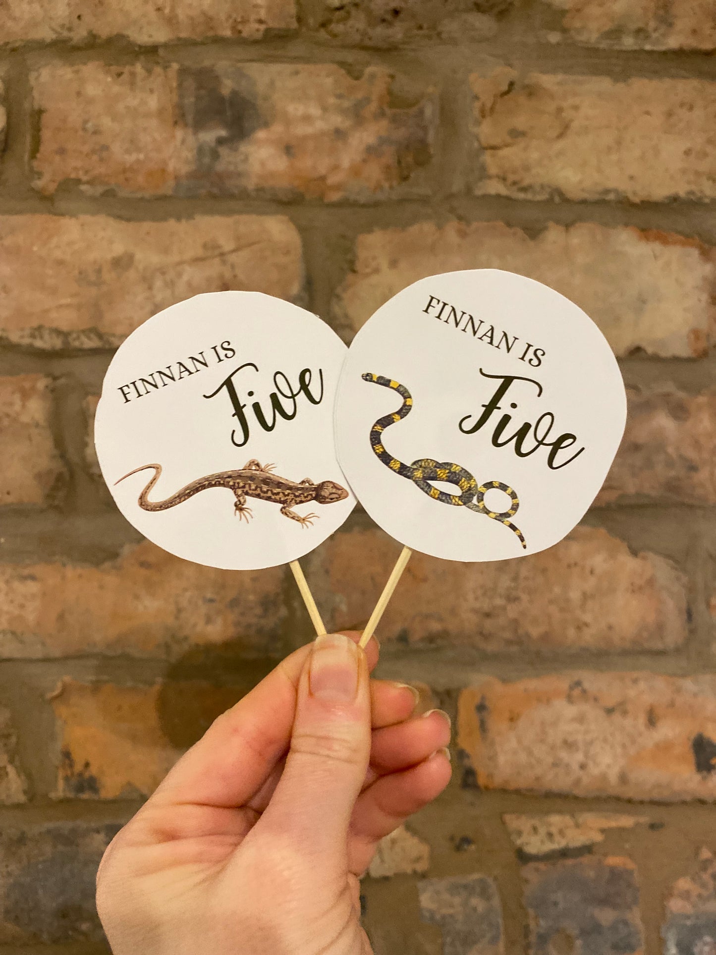 PERSONALISED CUPCAKE TOPPERS (x12 PER PACK)